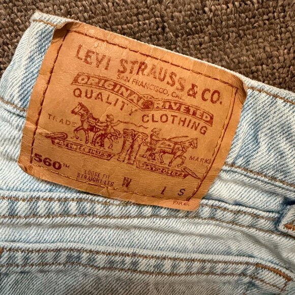 Levi's 560 Vintage 90s Loose Fit Straight Leg Jeans Light Wash Size 9 Short - Picture 3 of 6